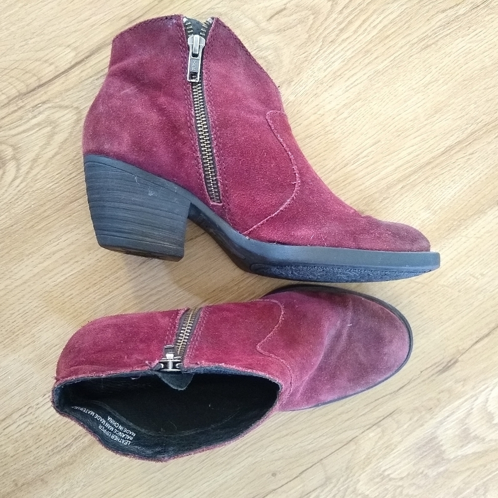 Born booties